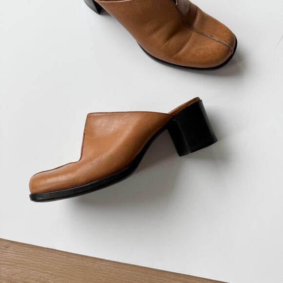 Brown Leather Clogs Mules Size 6 Chunky Heel Clarks - Picture 4 of 8